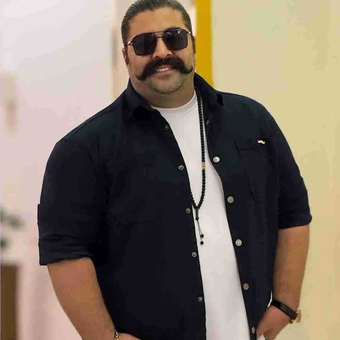 بهنام بانی یکی اینجاست که تو هر جوری بشی باز