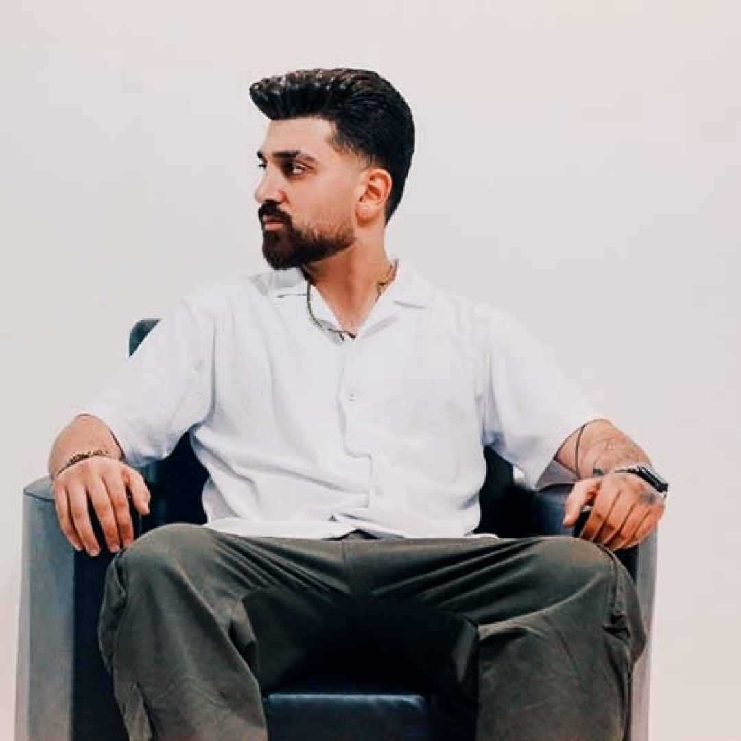 ماهان خادمی آنا جان