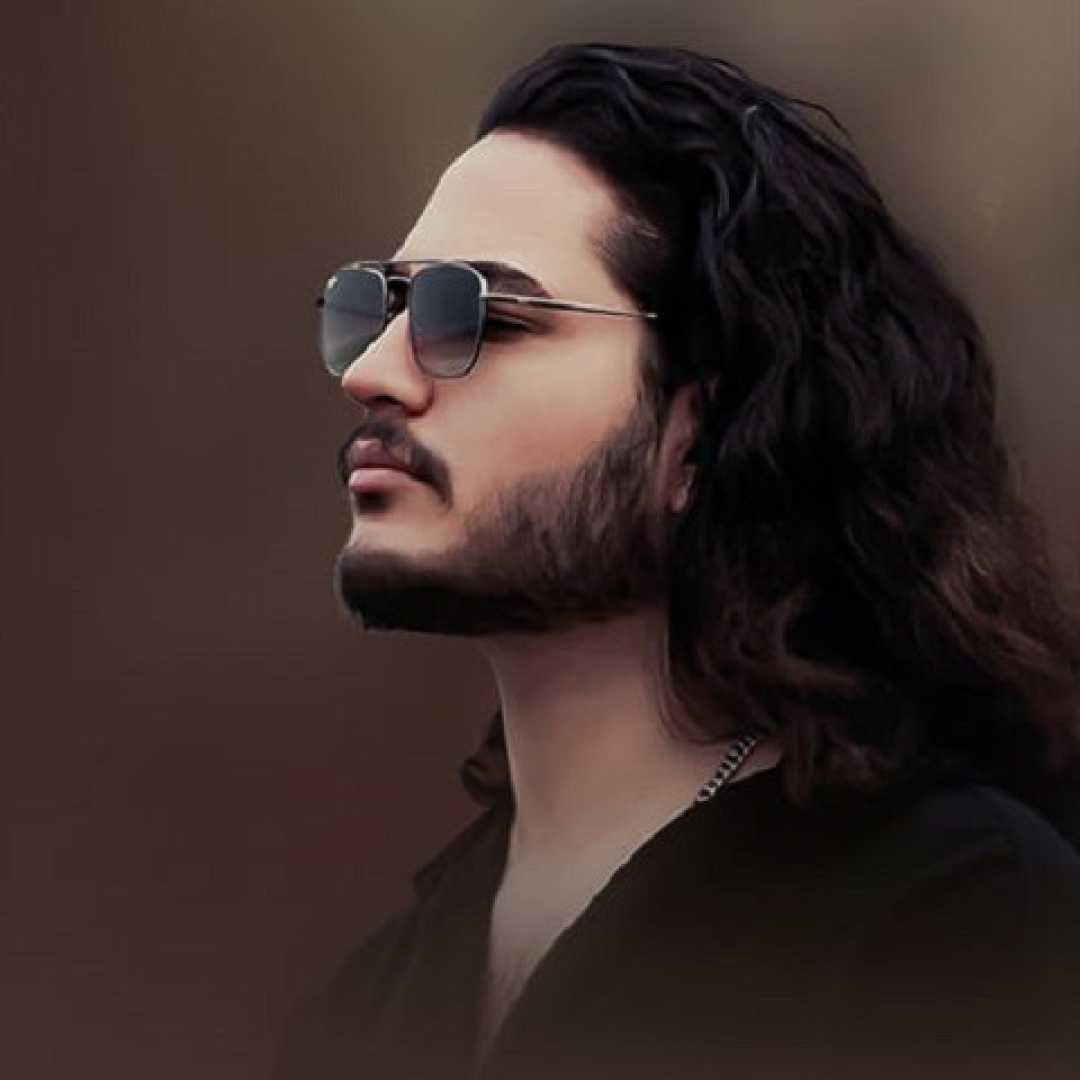 نیواد نیلوفر