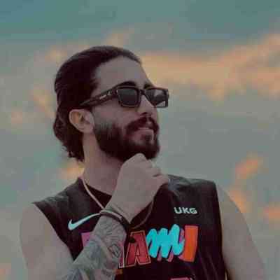 شکارچی مهدی احمدزاده