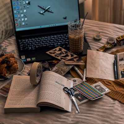 آهنگ شبو کاشتن تو موهات