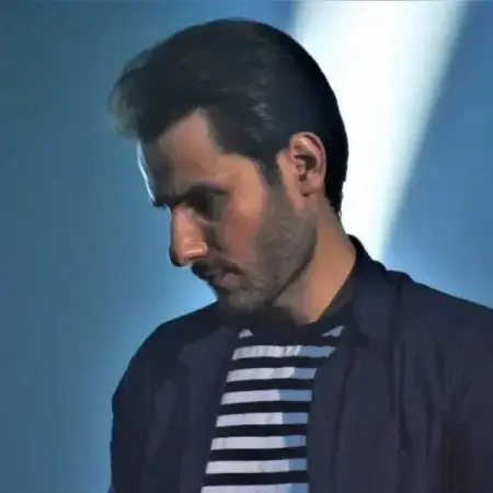 مهدی احمدوند  تو رفتی و سهمم از عشقت غمه