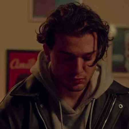 علی نواب قشنگتره