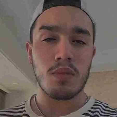 طاهاس انگار خدا باهام لج کرده با هرکی خوب بودم